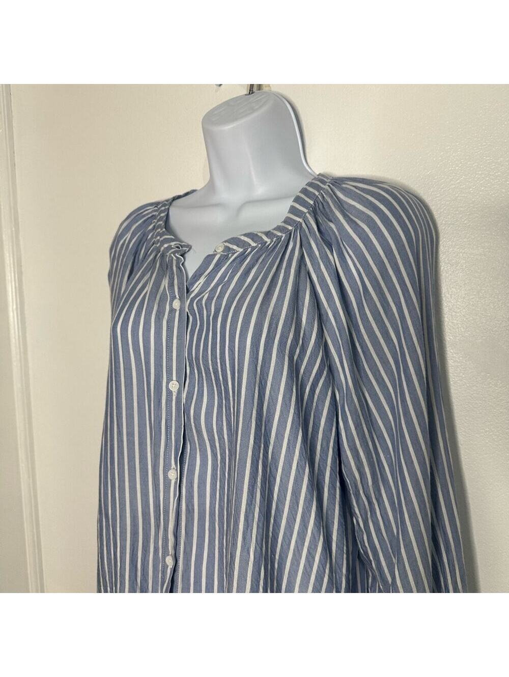 BeachLunchLounge Women's Blue Striped Button Down Blouse, Size Small - Picture 6 of 9